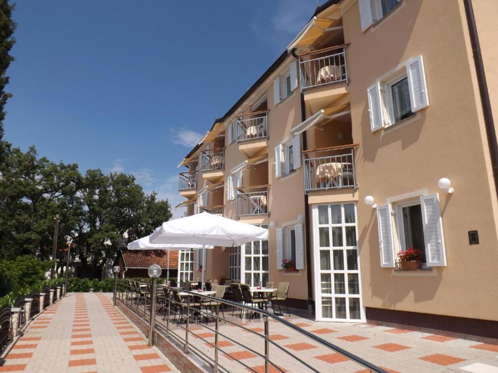 B&B Pansion Vago Malinska Exterior foto